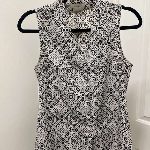 Sleeveless blouse VanHeusen size xs - Picture 1 of 2